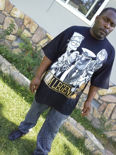 kinglos103's profile picture. 