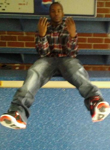 Im mr.rogerz on my block so I cant wait to see my brother home it got me throwin up 4's cause my brother gone r.i.p bo 2900blk