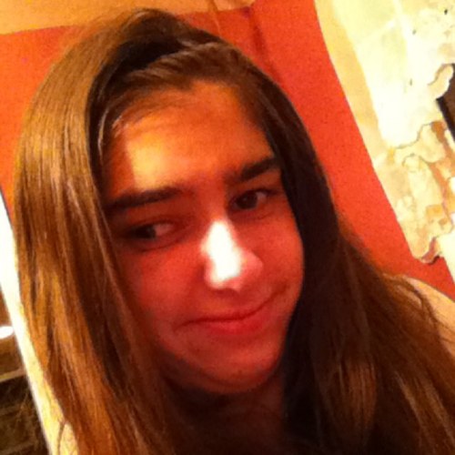 brittneymacdu's profile picture. 