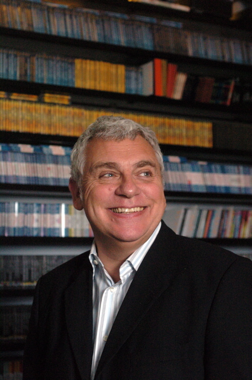 standingstoned's profile picture. Writer/journalist, TV producer (Robot Wars, Paradise Hotel, EP of BattleBots), founder of Mentorn, former chair of North East Screen