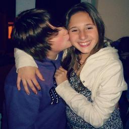 Make me immortal whit a kiss. te amo manuela yo la valu ♥