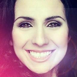 sou carinhosa e alegre uma verdadeira adoradora ,fa de lydia moises e tenho Lydia Moises como um verdadeiro exemplo para mim