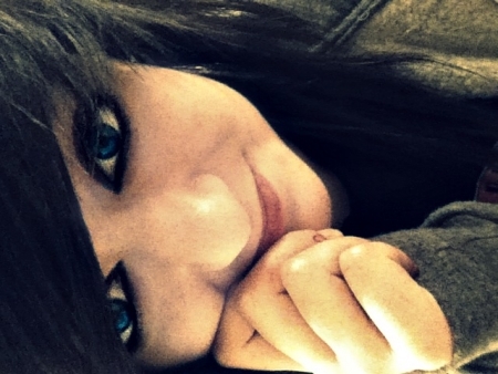 IPoopSkittlescx's profile picture. Hi I'm maria And I'm single as shit 16 And always fucking bored :p