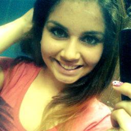 Eu sigo em frente ... e hoje nada vai me abala...
* http://t.co/lGIoP2wcvU