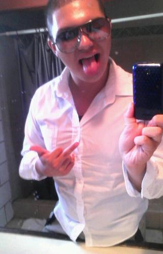 Name's Jaydinn I'm | 7teen♥ #TEAMFUCKYOFEELINGS♥| #TeamSingle♥| Raver♥| Chicks && Dicks♥| Money♥| Sex♥| Meeh + Youhh = 69 ;D