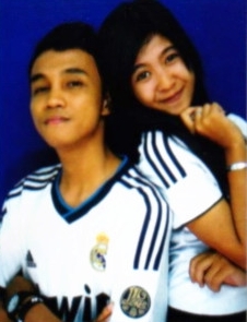 ithaitaa's profile picture. Love @rezaaswari :* (˘ )з┌◦◦◦♥  instagram : prahitaidmi