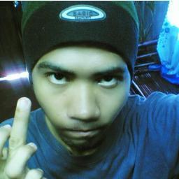 Hi! I'm Ed, 20 years old, current vocalist of Unexpected. Metal & Core. Music defines me. Rock bottom is my wake up call. Equilibrium. In a relationship.
