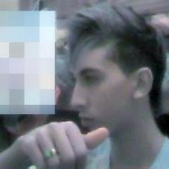 $uas Criticas so me Fortalecem ;D
ιιιι::::ιιιι