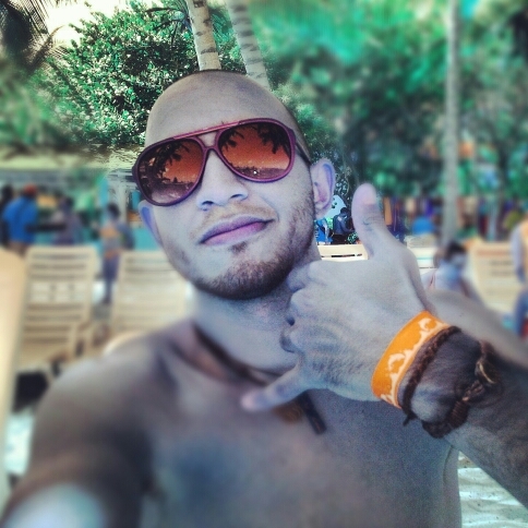 GOD♡/ Med Student...
instagram: robalvarezt