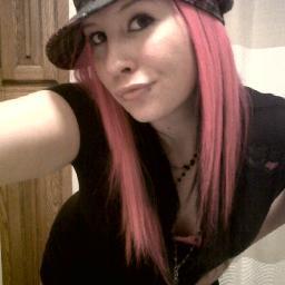 born and raised city girl. love being around my friends, they are what keeps me going. im really into chill rainy days curled up on the couch with a blanket.