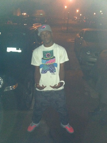These bitches say they loyal but all bitches gone talk in the streets!