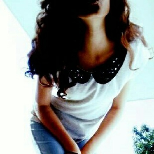 Account follow back of @GhitaAgoumi :) go follow @ghitaagoumi and i'll follow u back here~The 1st of March~Belieber and Directioner
