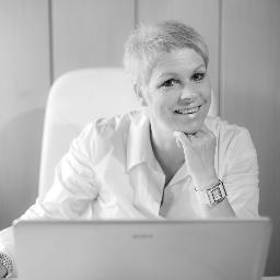 Astrid Houtappels @CommonSquareNL - de kracht van verbinden - Acquisitie met een lach | Kwalitatieve leads| Sales Back-up | Advies |