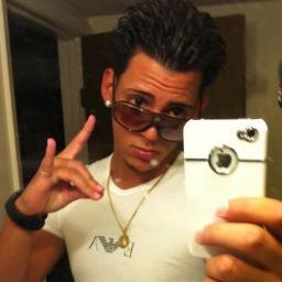 Cuero Ent :) Mentira si amo mi novia soy el hombre perfecto :) Msn: Marcosrivera-@hotmail.com  FB: Marcos Andres Rivera D
PIn no se me jodio el bb X_x .