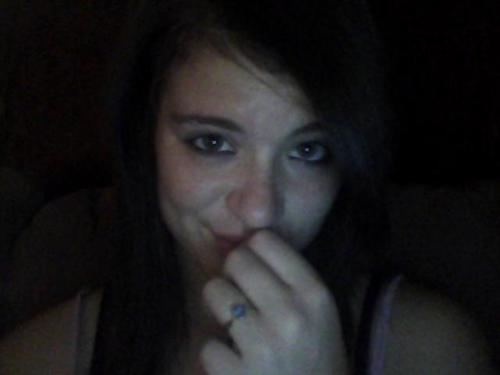 ariiiiiiiiianna's profile picture. Hey there stranger! I'm arianna but you can call me ari. Follow me, and ill follw you back:)