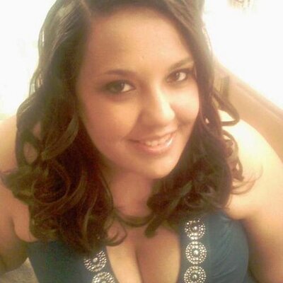 Samantha Martinez Samkaymar Twitter