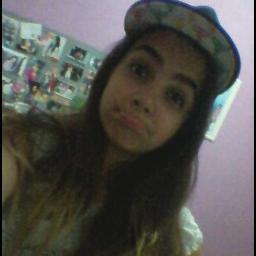Prα voçê o meu sillêncýo ;&& se lligα nesse αviso
de gentt fαllsα do meu llαdo ,, eu ñn precýso ! ♫
Senhor , Livrαý-me de ttodo o mαll ,, Amén !!