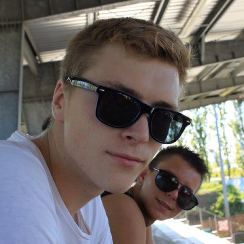 MelnychukOleks's profile picture. 