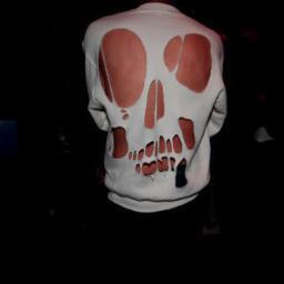 fakeasmiile's profile picture. No quiero despertar sabiendo que todo seguirá igual, y veré todo desde la misma perspectiva.