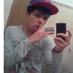 && tu mama  tambien cx .▲.