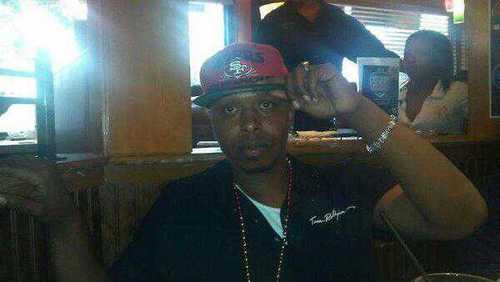 I keep the grass cut so I c the snakes!