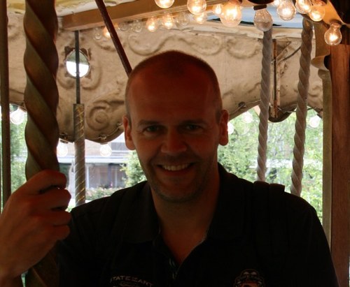 GEeckhout's profile picture. passion for entrepreneurship and (small cap) investing I familyman I loves judo, racebiking, reading, music I my half brother is world famous I Belgium