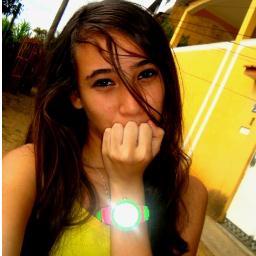 Não importa quem eu sou, nem importa quem você é, o importante é ser feliz!!!