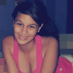 Sigo Quem me Segue :)) Me segue Intão *-* Odeio Falsidade ;)
Amo Violão, Música, Sou Sincera , Tenho Facebook http://t.co/TSNEOmw7q8