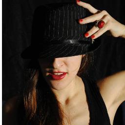 laurazacharczuk's profile picture. Locutora Nacional- Locutora en AM 1450 Radio El Sol de 6 a 9 y de 9 a 12 en La mañana del País de lunes a viernes.