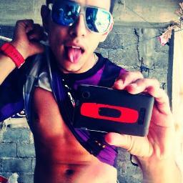 Ninguem me ama U.U