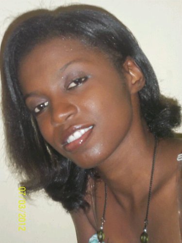 jacmelienne, etudiante, je suis tres jovial, cool