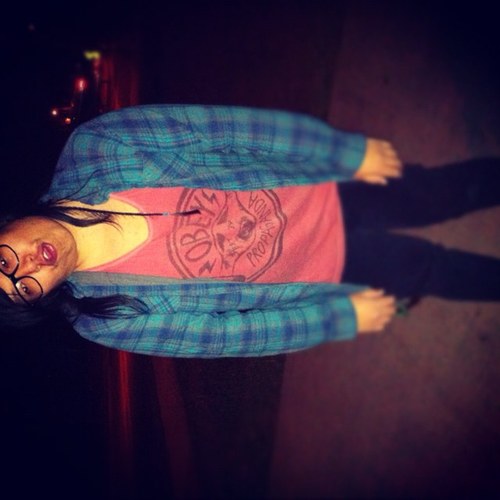 imtheheroshot's profile picture. Vegetarian. Existentialist. Adventurer. I play music and shit.