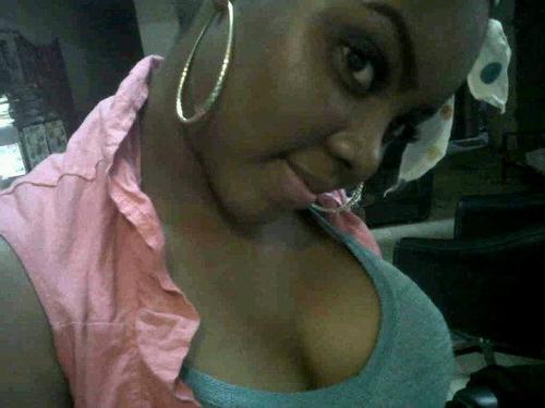 Aceskid's profile picture. Follow me and ReTweet 5 of my Tweets, you will see how fast your list grows!