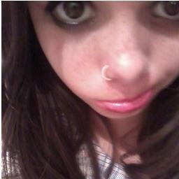 Não tenho oq eu fala sobre mim Sabe Mais Segue ai *-* Onw Bebe @lipeerun Adoro Meu Best @Lucas_Galone Prima Das Gatinhas Fany ,Mih,Nathy... Segue  Vai *--*