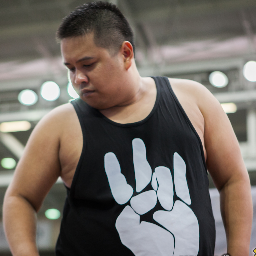 Former Dancer For @twotwentyteam and part time streamer on twitch.