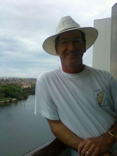 tediglaw's profile picture. LIKE TO TRAVEL , ENJOY FLORIDA  LOVE THE BEACHES