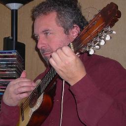 Musician. Músico multintrumentista https://t.co/tLvQGw9V9r my music 👇.                                     https://t.co/NhkIzCL9xb