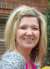 mommahoopin's profile picture. I am a momma and a wife.