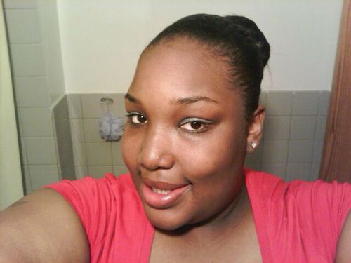 Im a kind free hearted person,i love my babies n would give them the world...woman of my word n love to have fun