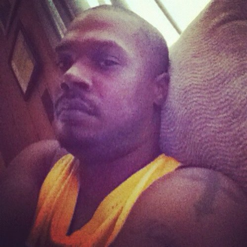 Love the kids and redbone women and music. Enjoying my life family and kids.#teamiphone #Leo