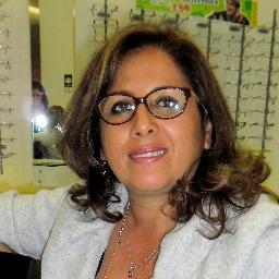 ´◕‿‿◕ Una sonrisa en mi rostro no significa ausencia de problemas, si no la habilidad de ser FELIZ por encima de ello!