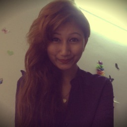 Animal lover/Model/Camwhore/18/Valentine baby/Beauty Consultant