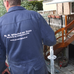 Staalconstructie / smederij / lasser / hekwerken/ trappen / woonaccessoires op maat / Firma Wilschut is een klein maar mobiel bedrijf. / Betrokken