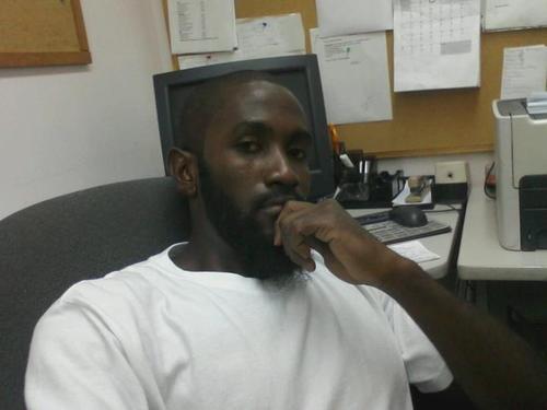 Live in Miami fl, born in February 20 1988 .