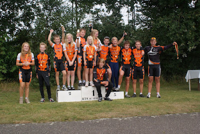 Cycling club sinds 1975✌

voor het laatste wieler-nieuws