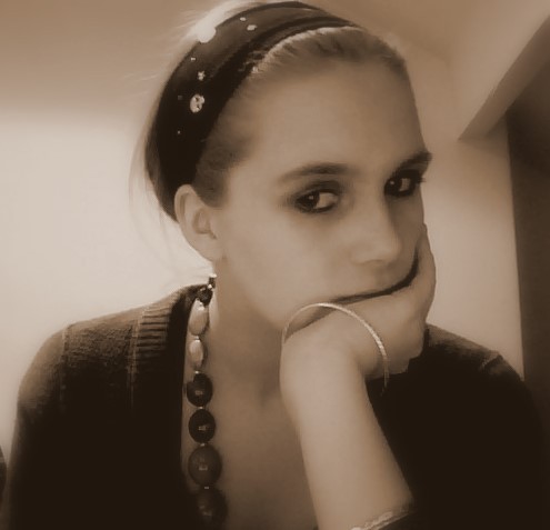 follow me and i'll follow you back =)