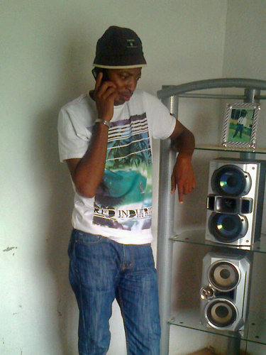 I'm cool guy who like jokes,chatting,reading an the best thing dat l like playing with my son.