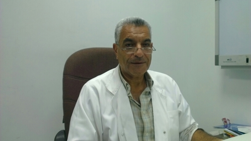 لا تحسبوا رقصاتى بينكم طربا.......فالطير يرقص مذبوحا من اﻷلم