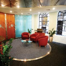 Superb serviced office space & meeting rooms situated within a modern building located in the heart of the City close to Liverpool Street & Moorgate stations.