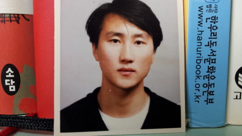 인생을 자유롭게 살고싶고최소한의 평등권이주어지는세상을살고싶은인간의최소한의 기본권리도주어지지않은세상을변화시켜보고자함